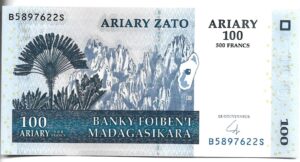 MADAGASCAR 100 ARIARY 2004 SIN CIRCULAR