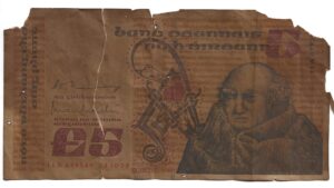 IRLANDA 5 POUND 1984